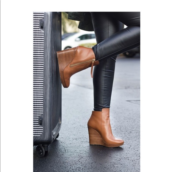 michael kors clara wedge boot